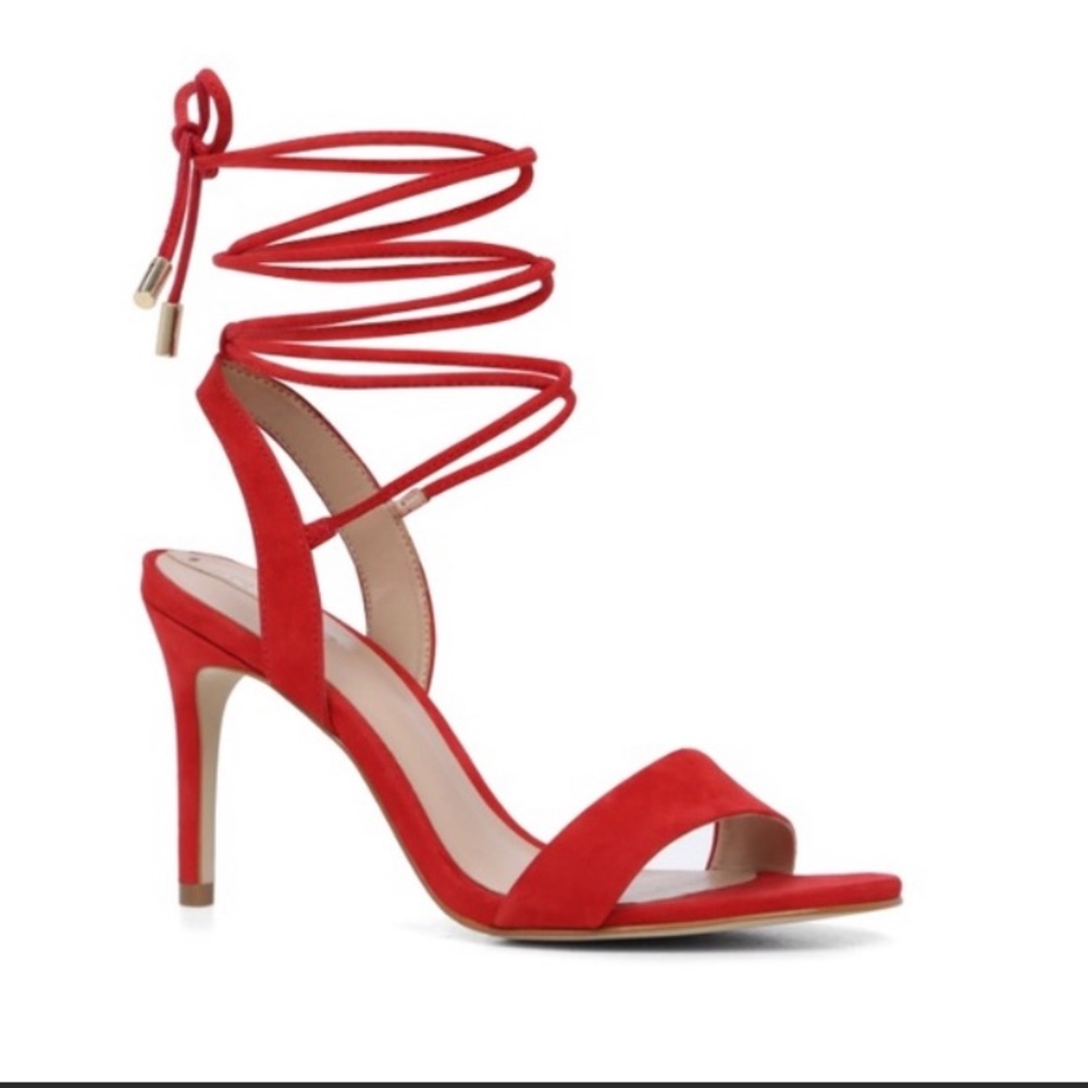 Sexy true red tie ankle heels size 5